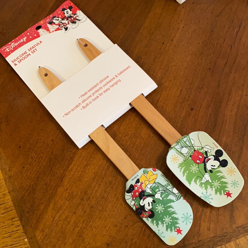 🆕 ⭐️🎁 Disney silicone spatula and spoon set